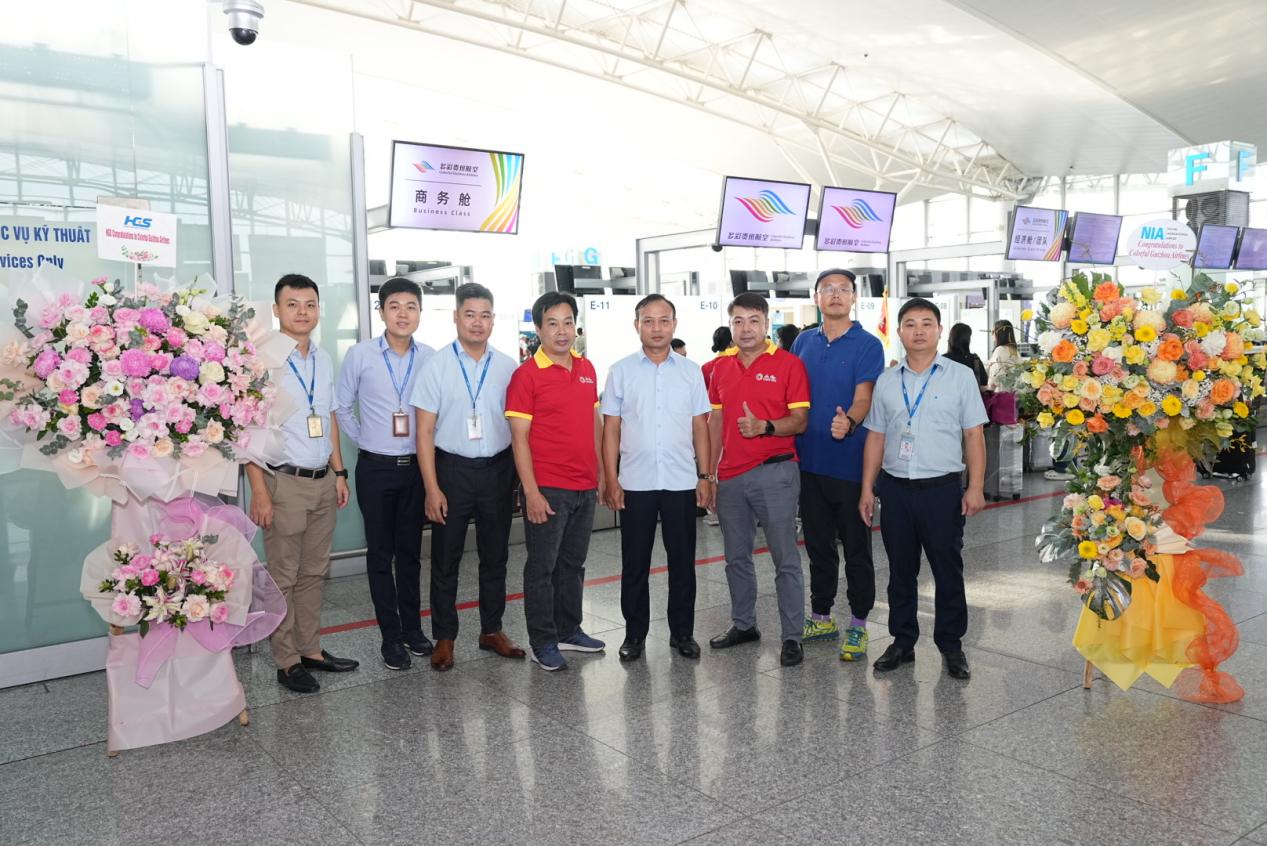领云航务协助多彩贵州航空公司“贵阳—河内”航线顺利首航